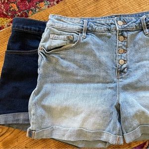 Lot of Womens Old Navy Shorts Size 14